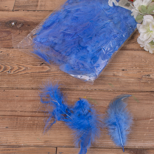 Декоративные перья Синие